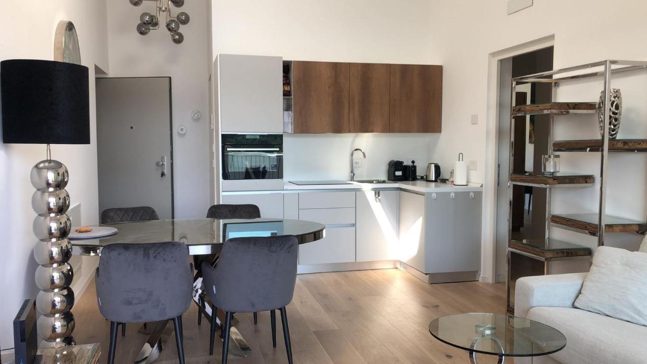 Ferienwohnung Laveno Exterior foto